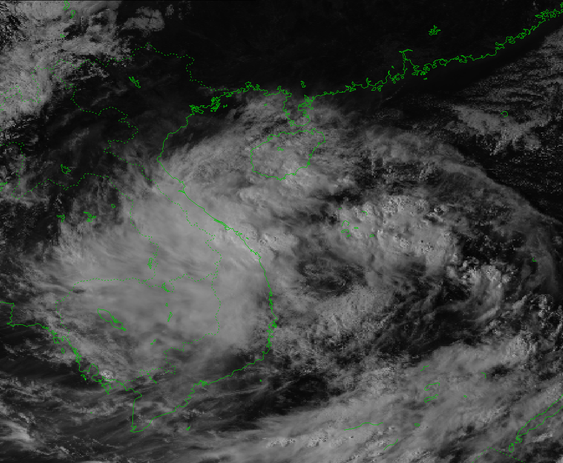 Bão số 5 giật cấp 10, cách Đà Nẵng khoảng 325km