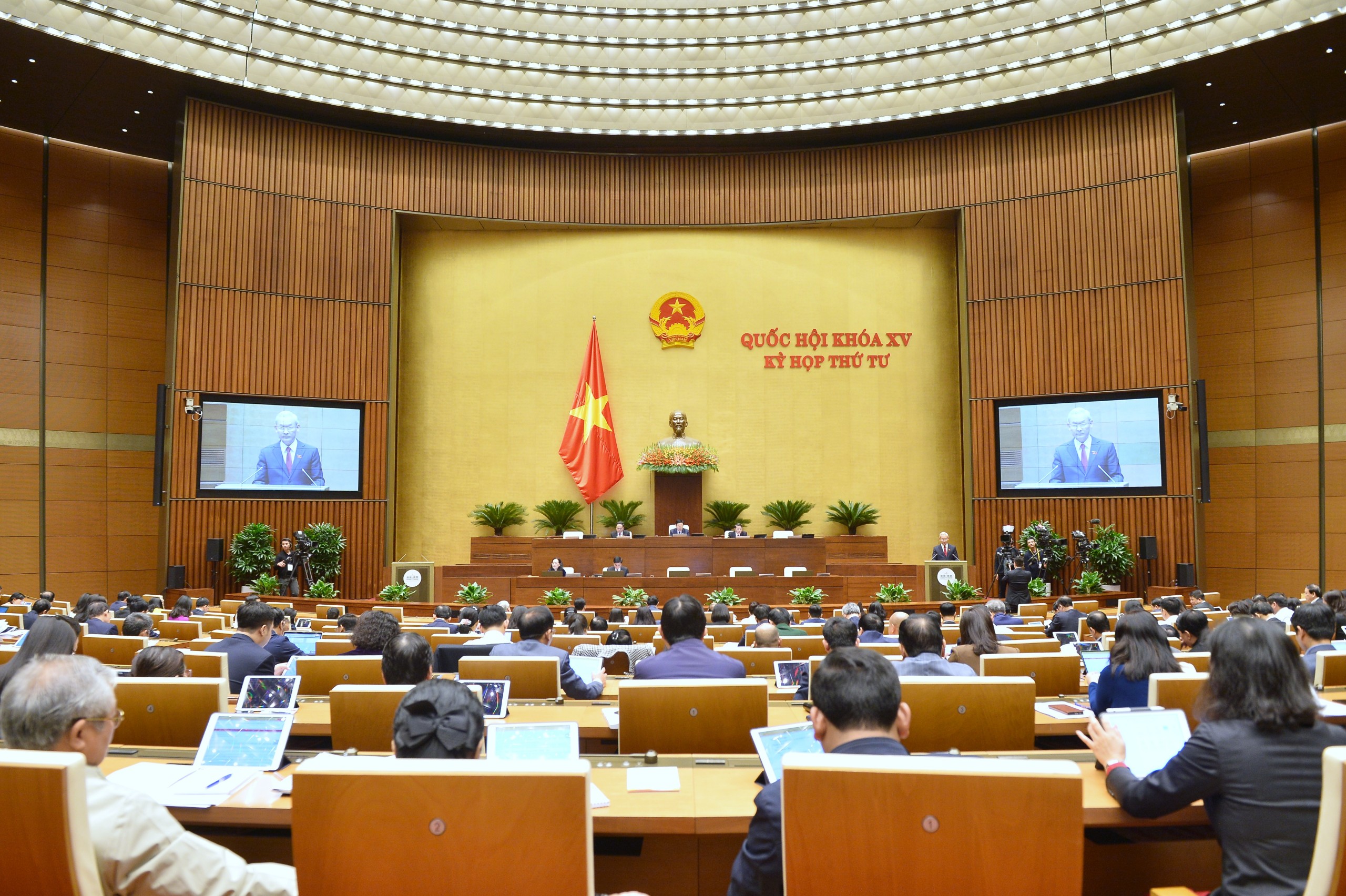 Ủy ban Tài chính – Ngân sách nhất trí với mức tăng lương cơ sở