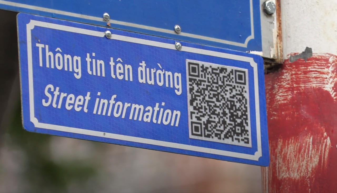 Hải Phòng Triển khai mã hóa, dán, gắn mã QR tại 450 tuyến đường, phố, công trình công cộng