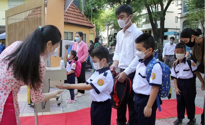 Loạt địa phương miễn học phí cho học sinh năm học 2022 - 2023