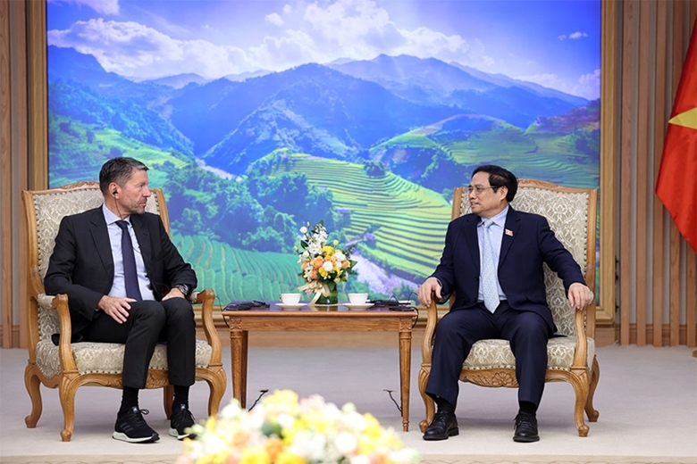 Adidas sẽ tiếp tục mở rộng quy mô sản xuất, kinh doanh tại Việt Nam