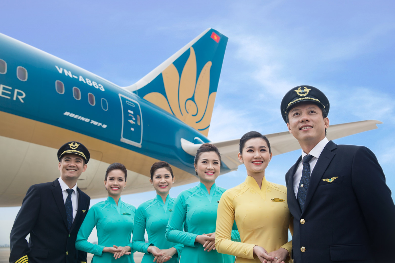 Vietnam Airlines mạnh tay chi lương khủng cho ban lãnh đạo