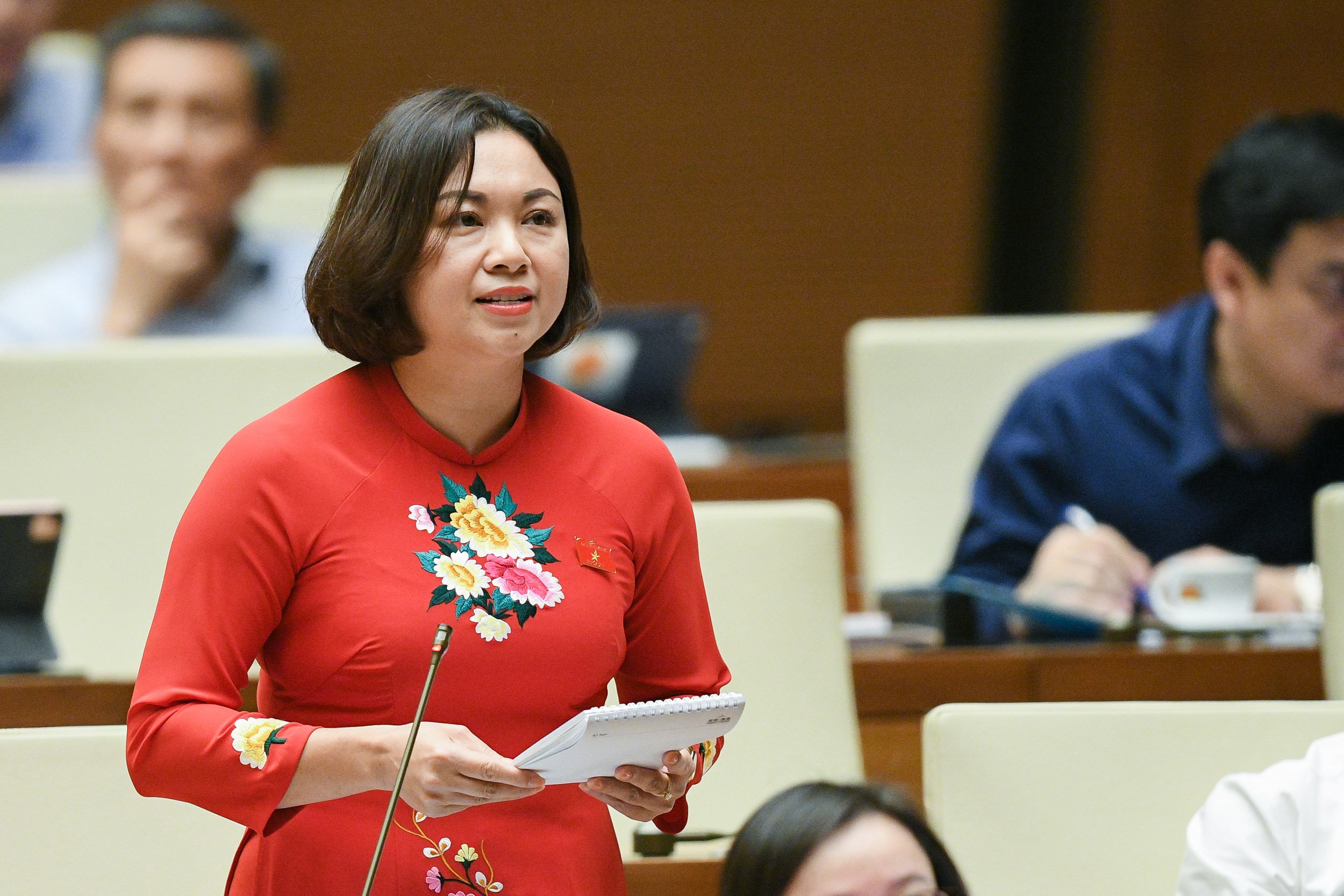 Đại biểu lo ngại chỉ số giá tiêu dùng gia tăng, Thủ tướng đưa ra giải pháp giữ ổn định kinh tế vĩ mô