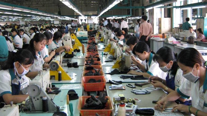 Hoàn thiện quy định cách xác định hàng hóa sản xuất tại Việt Nam