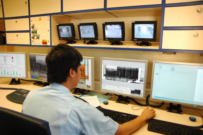 Bình Dương Phát hiện 21 vụ vi phạm qua kiểm tra hàng hóa bằng máy soi