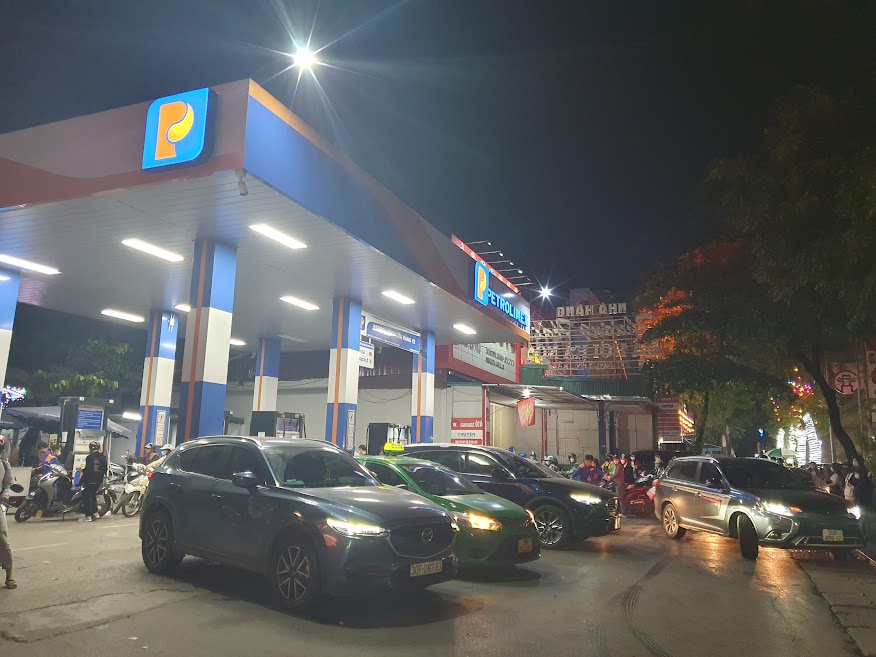 Danh sách những cửa hàng xăng dầu tại Hà Nội sẽ bán hàng 2424h trong 6 ngày tới