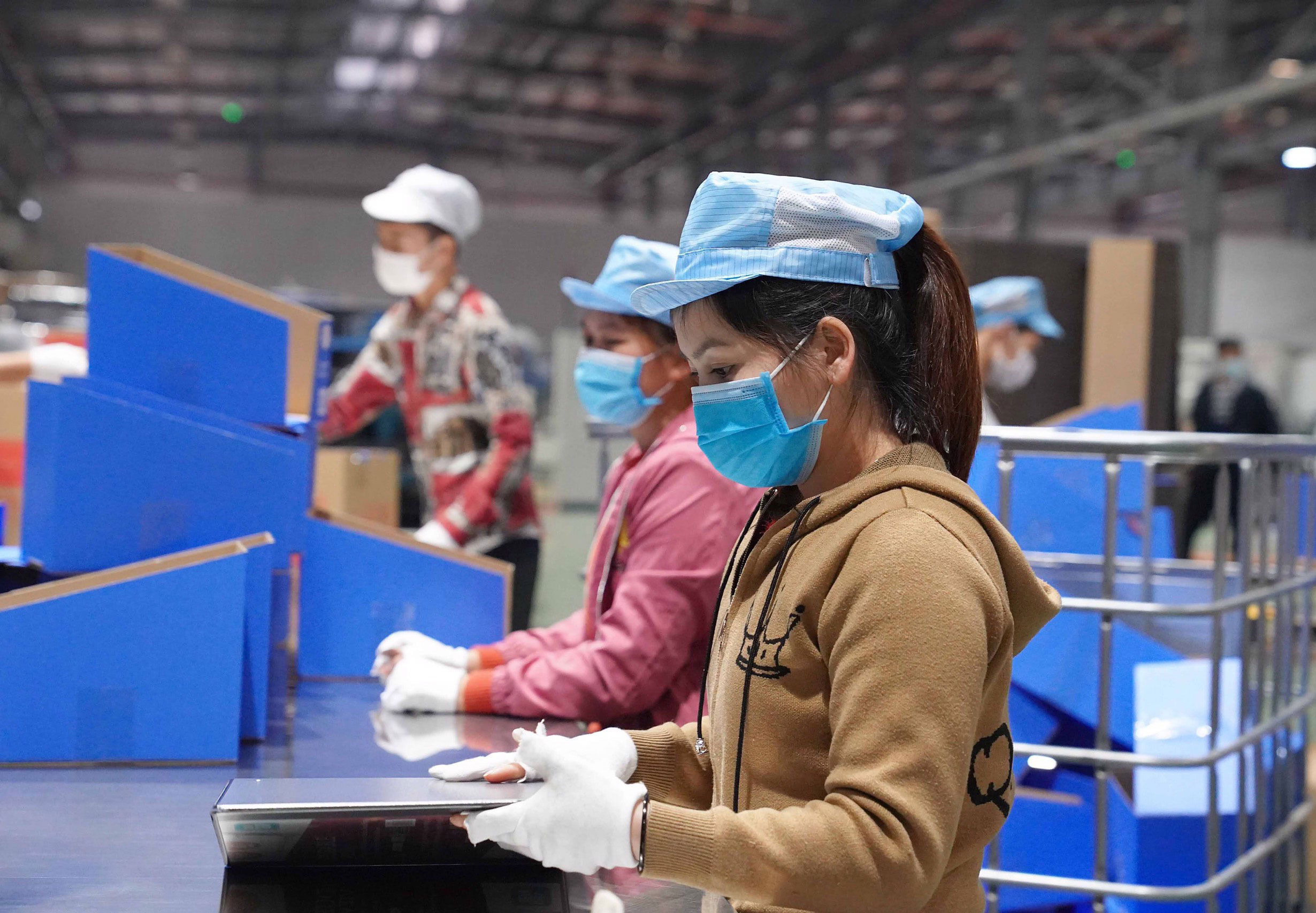 Dự báo, lương sẽ tăng trung bình 12% vào năm 2023