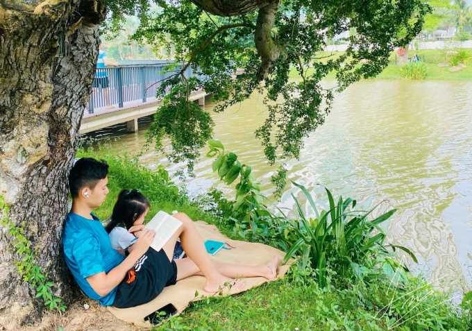 Từng đánh đổi tất cả lấy công việc, 8x thay đổi sau biến cố lớn Hành trình tìm lại giá trị mới nhờ chuyển về khu đô thị xanh