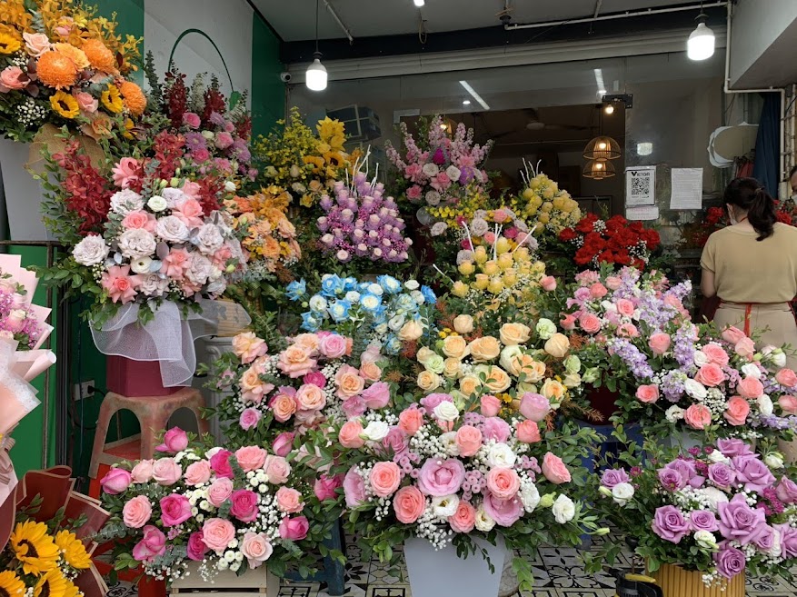 Thị trường quà tặng 2011 Mẫu quà tặng đa dạng, hoa tươi tăng giá