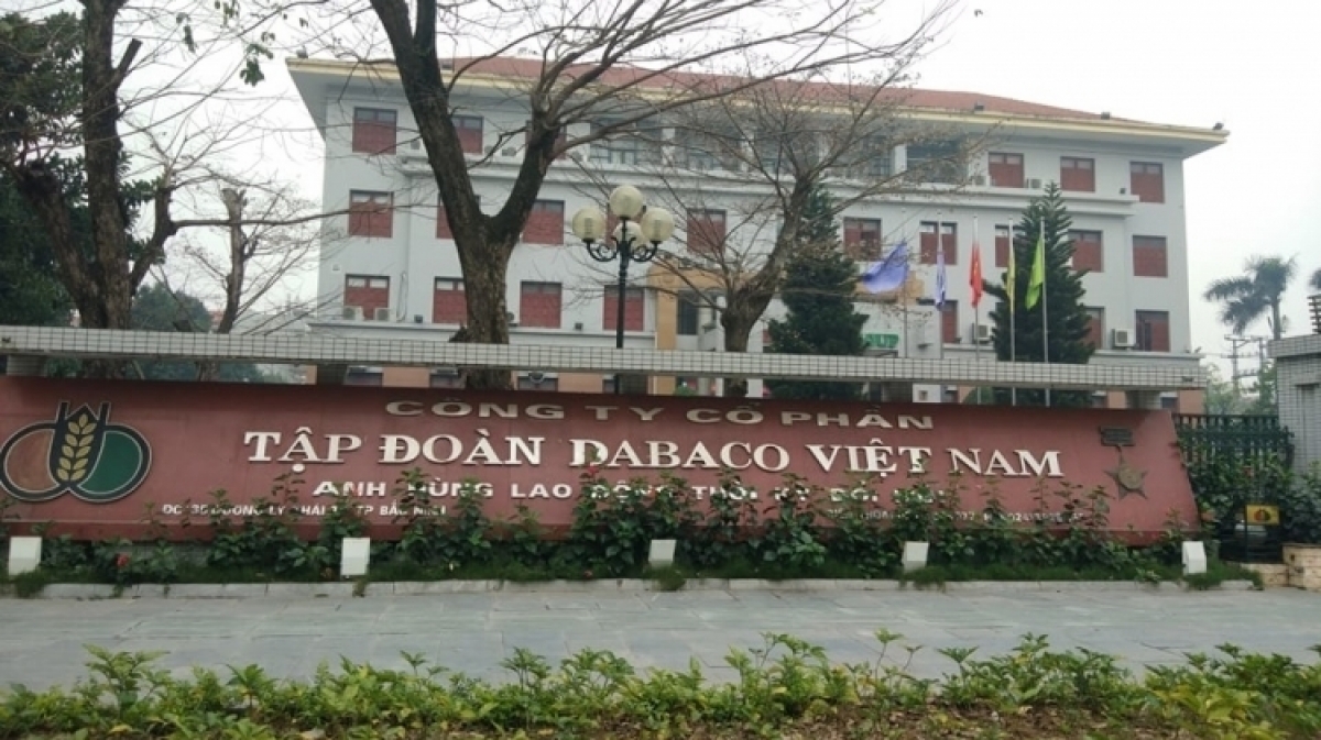 Thành viên HĐQT Dabaco bán cổ phiếu DBC nhưng không đăng ký giao dịch