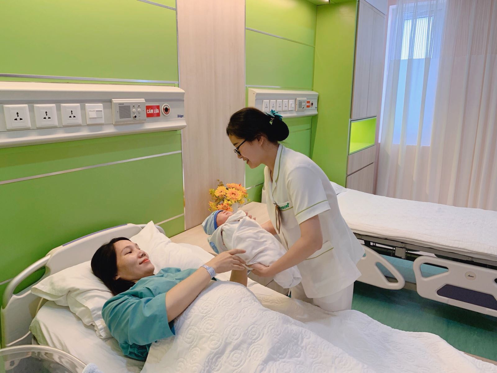 Đề xuất giá giường bệnh theo yêu cầu cao nhất 3 triệu đồngngày