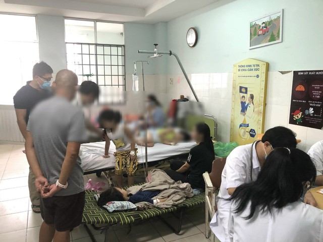 Vụ ngộ độc thực phẩm ở Trường Ischool Nha Trang Một học sinh tử vong 