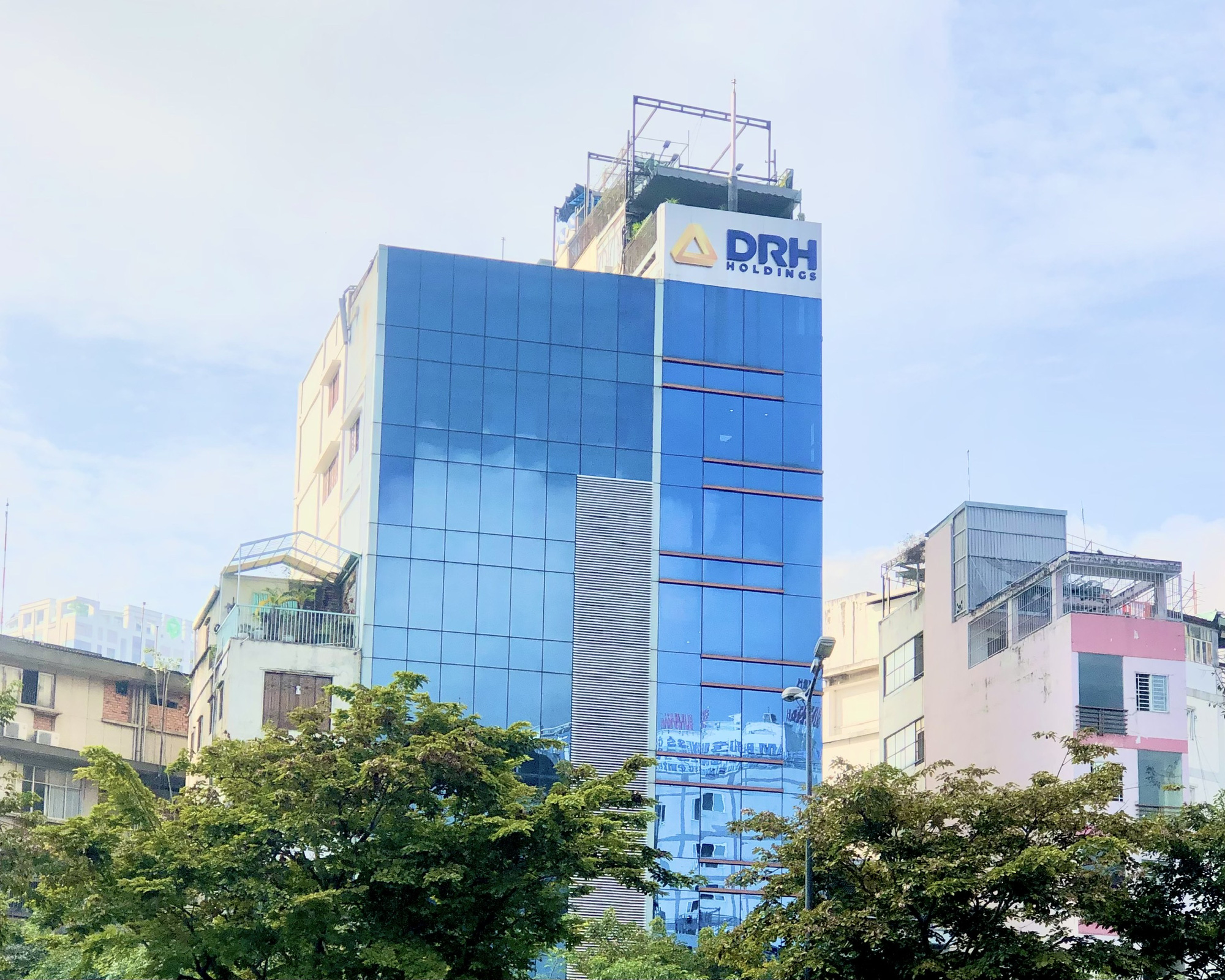 Chủ tịch DRH không mua hết 2 triệu cổ phiếu đã đăng ký