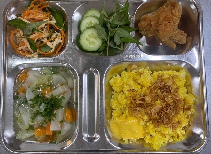 Phát hiện nhiều loại vi khuẩn trong món cánh gà chiên khiến 662 học sinh trường iSchool Nha Trang bị ngộ độc