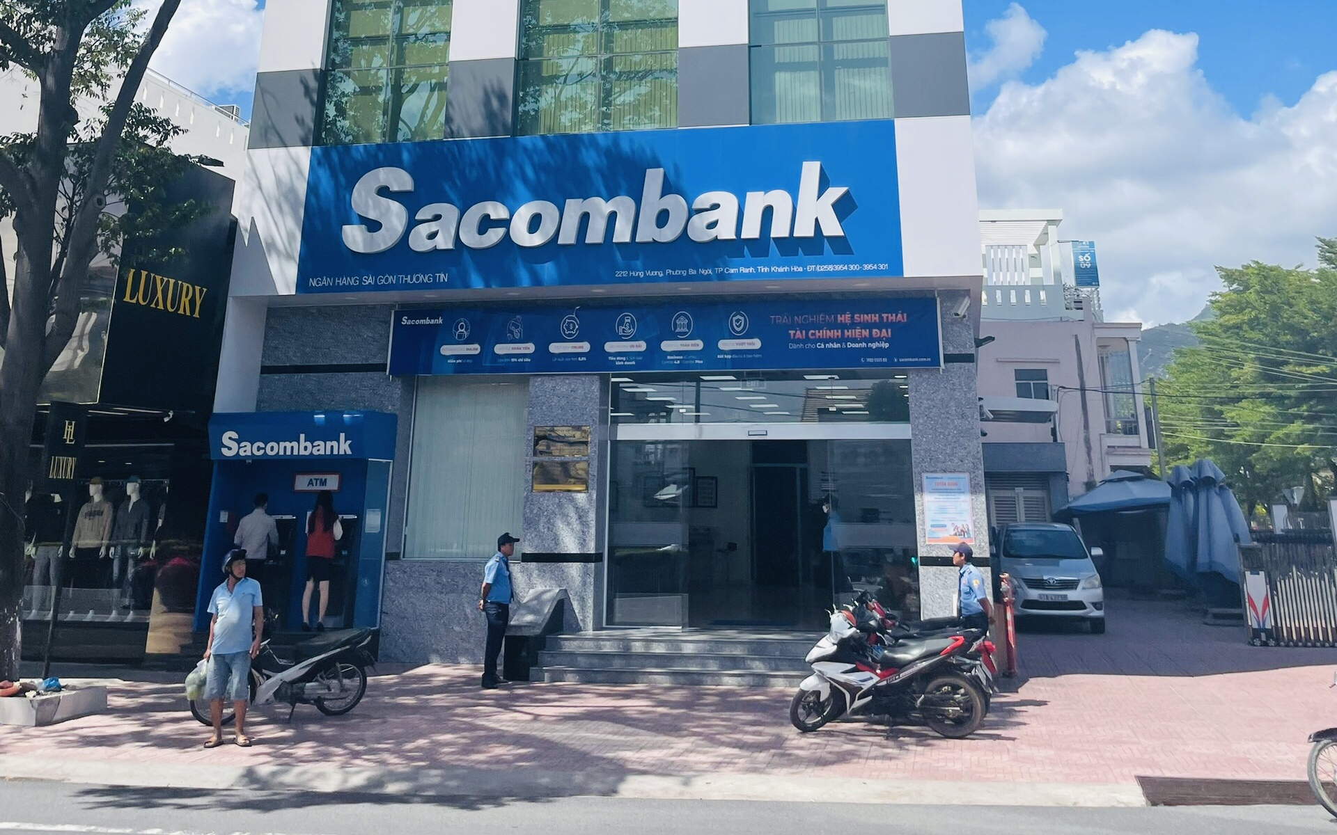 Khánh Hoà Khởi tố 4 cựu nhân viên Phòng Giao dịch Sacombank Cam Ranh