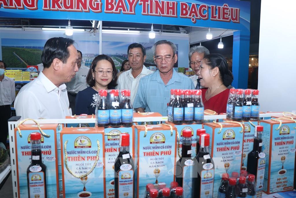 Bạc Liêu đẩy mạnh xúc tiến sản phẩm hàng hóa lên thương mại điện tử 