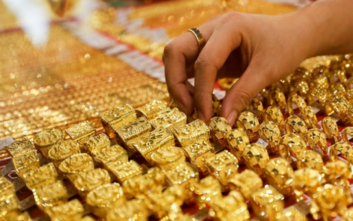 Giá vàng hôm nay 3011 Vàng 9999 trong nước giảm nhẹ
