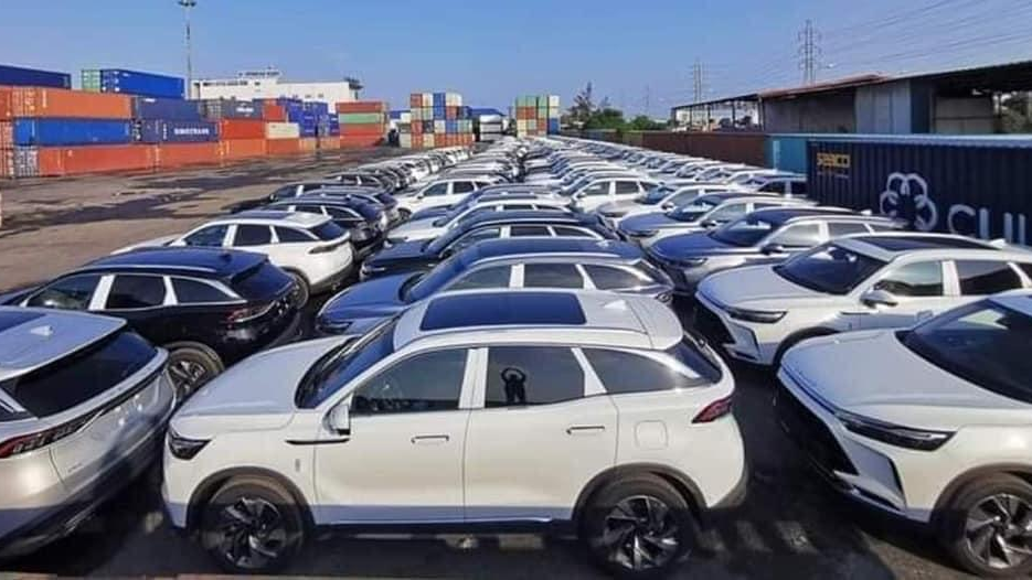 Ô tô dưới 500 triệu đồng nhập khẩu về Việt Nam tăng mạnh