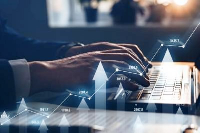 Lướt sóng cổ phiếu không báo cáo, hai nhà đầu tư cá nhân bị phạt 170 triệu đồng