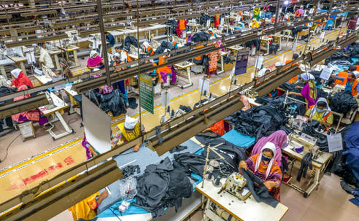 ILO cảnh báo Bất ổn gia tăng khi tiền lương thực tế giảm mạnh