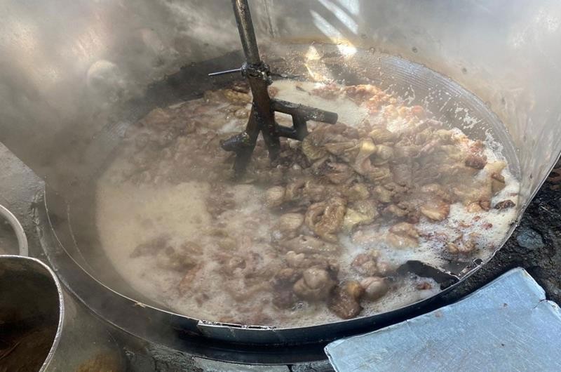 Đồng Nai Phát hiện hàng nghìn lít mỡ lợn bẩn trong cơ sở chế biến chui