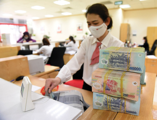 Làn sóng giảm lãi suất cho vay lan rộng trong tháng cuối năm 