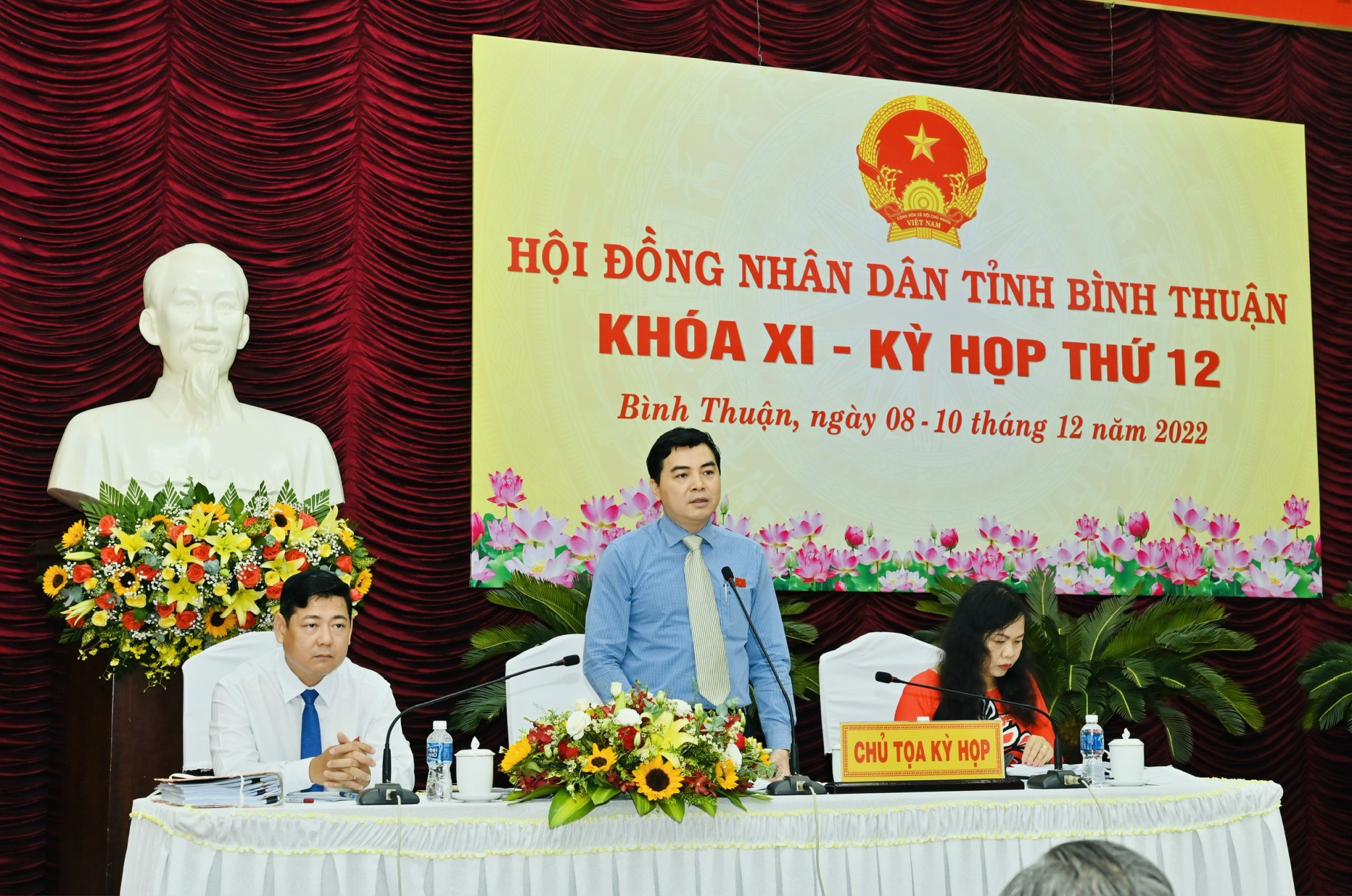 Vấn đề thiếu thuốc và vật tư y tế làm nóng nghị trường tỉnh Bình Thuận