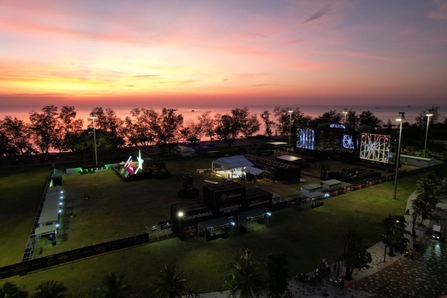 Hàng nghìn khán giả không ngủ với sân khấu EDM cực đỉnh Phu Quoc United Center presents Creamfields 2022