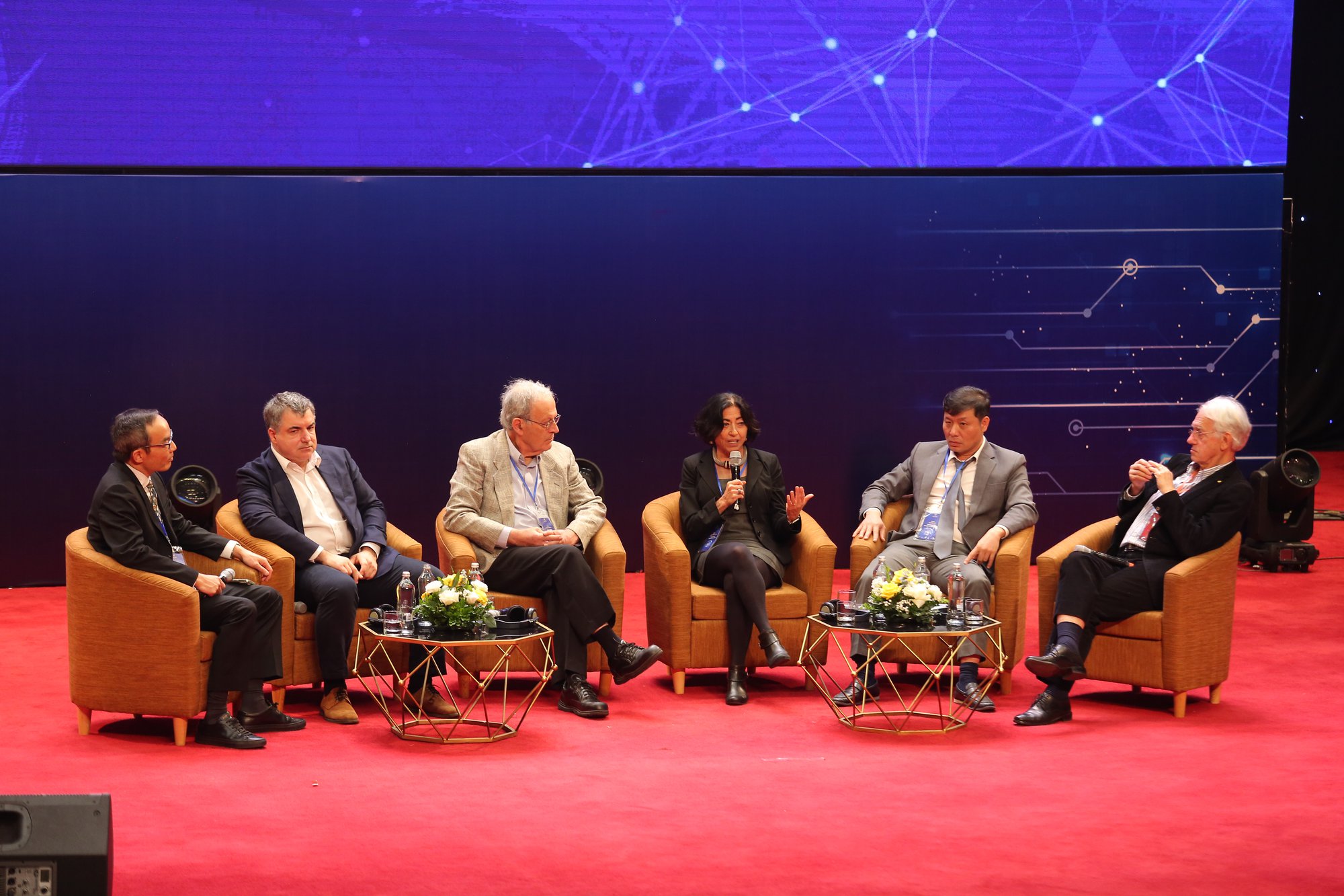 Giáo sư Daniel Kammen Tôi tự hào vì Việt Nam có rất nhiều nhà khoa học nữ