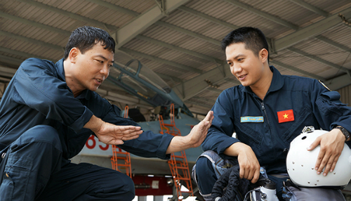 phi-cong-quan-su-duoc-kham-tuyen-nhu-the-nao-1
