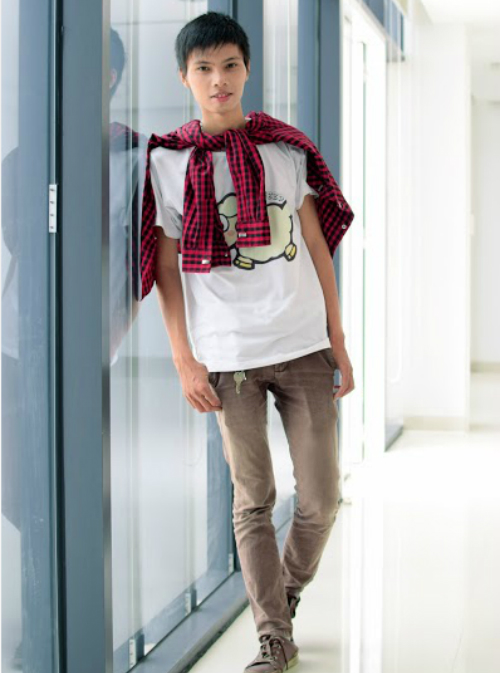 tre-hoa-khuon-mat-cho-chang-trai-gia-hon-tuoi-vi-ho-hai-ham-xin-bai-edit-5