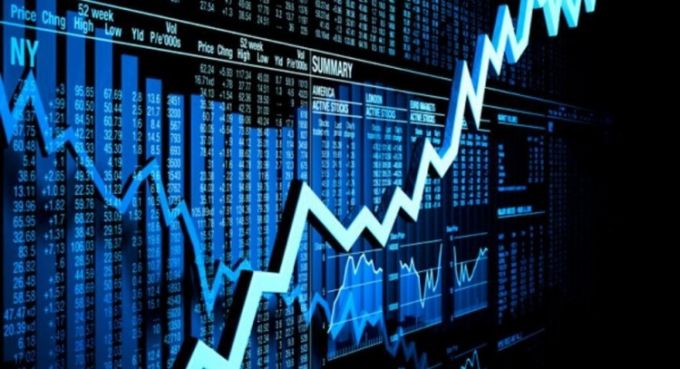 Thị trường chứng khoán Âu Mỹ đi ngược chiều nhau nhiều biến động