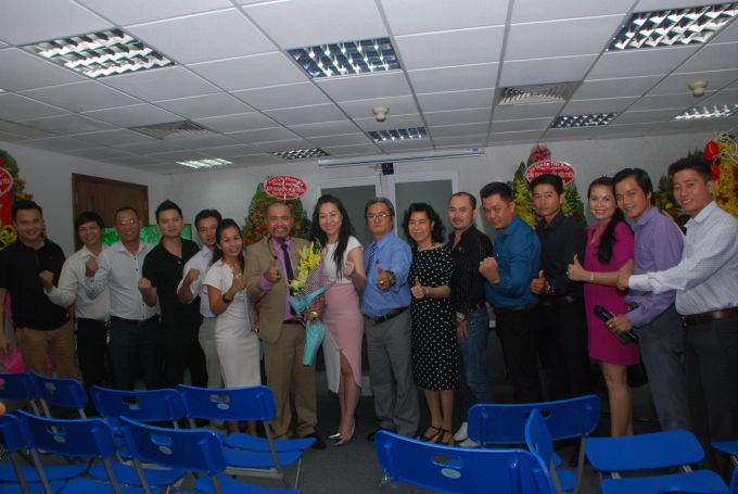 ông Nguyễn Hữu Tiến chủ tịch HĐQT công ty CPĐT Thiên Rồng Việt một công ty đa cấp biến tướng)