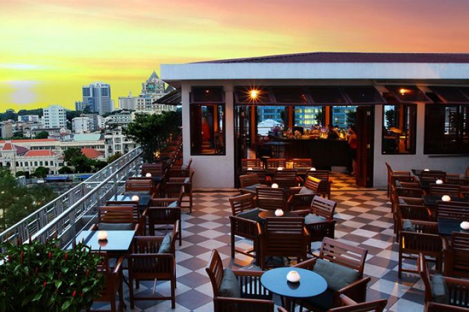 Quán Cafe nơi hẹn hò lẵng mạn trao lời yêu thương (Ảnh: internet)