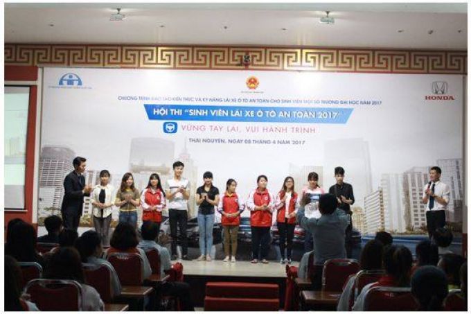 Phát động hội thi lái xe ôtô an toàn trong sinh viên