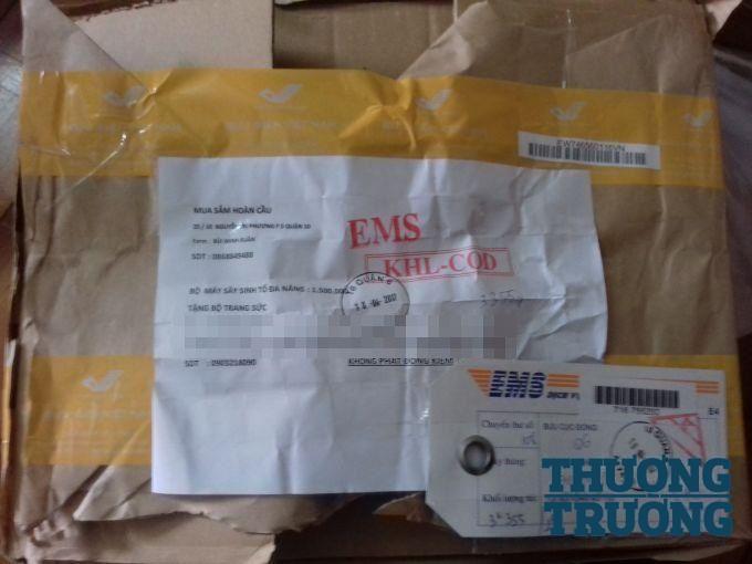 Bưu phẩm mà ông L nhận được