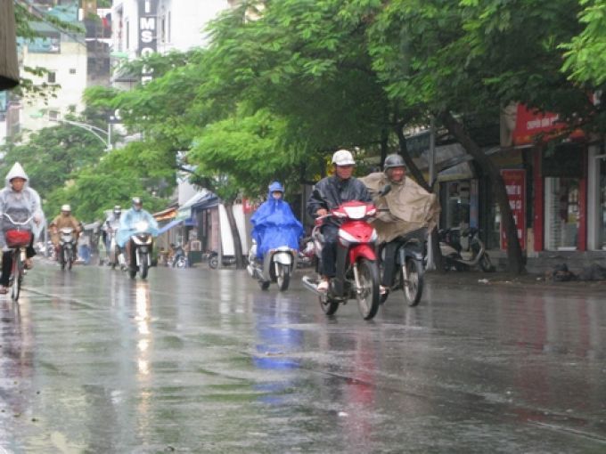 304 - 15  thời tiết cả nước có nơi có mưa rào và dông rải rác