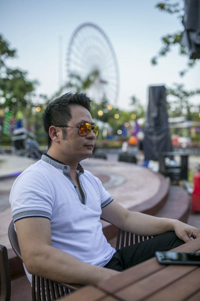 Ca sỹ Bằng KIều