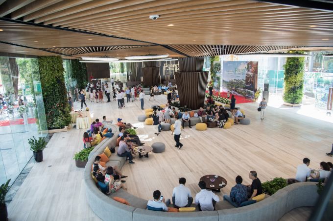 Seva Wellness & Beauty Center nằm trong t&ograve;a nh&agrave; Forest In The Sky.