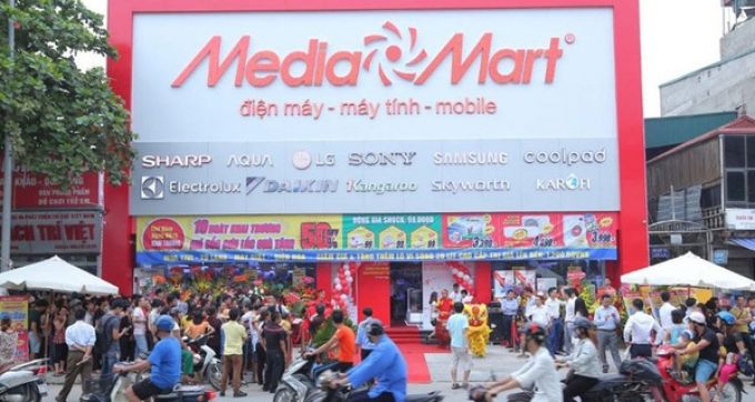 Siêu thị điện máy Media Mart liên kết với Lenovo để phù phép máy cũ thành máy mới