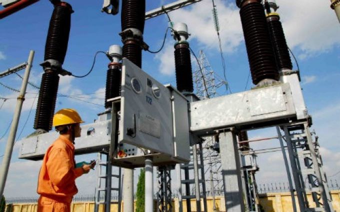 EVN báo lỗ gần 1 nghìn tỉ trong 6 tháng