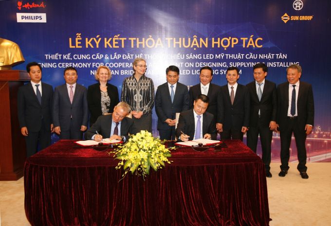 Lễ ký kết hợp tác giữa tập đoàn SunGroup và tập đoàn Phillips