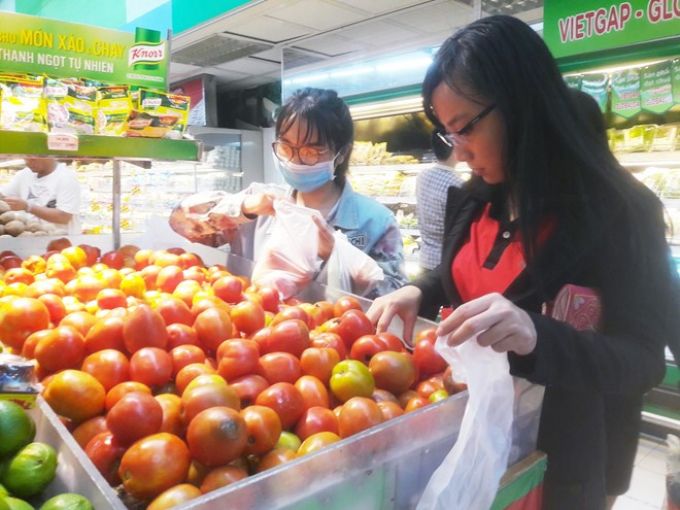 Có giá đắt đỏ nhưng loại cà chua này vẫn thu hút người tiêu dùng.