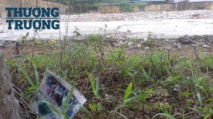 Nh&agrave; lưu niệm TP.U&ocirc;ng B&iacute; chỉ c&ograve;n l&agrave; một đống đổ n&aacute;t.
