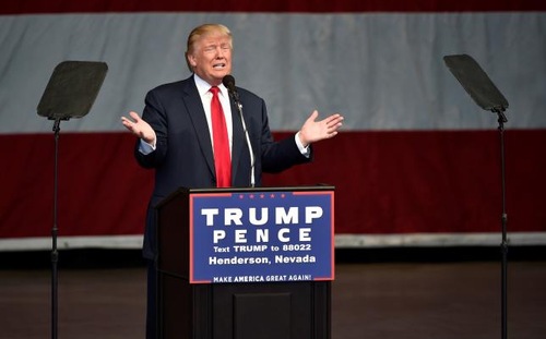 Donald Trump bất ngờ chuyển thái độ với Putin