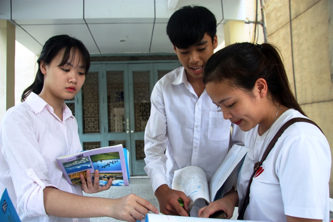 Giáo viên nói gì về đề thi mẫu của Bộ GDĐT