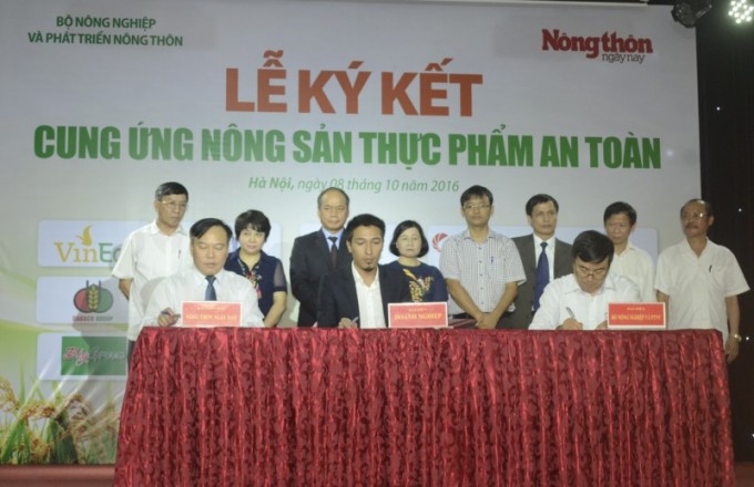 Nhiều tập đoàn lớn tham gia ký kết cung ứng nông sản thực phẩm an toàn