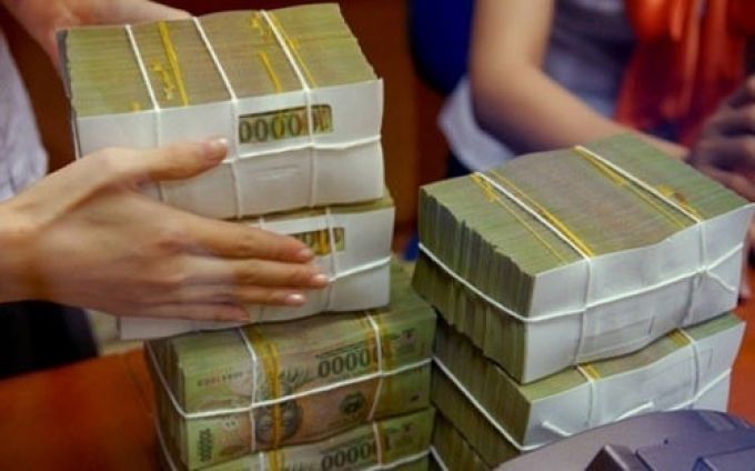 Bắt đầu dồn dập giảm lãi suất cho vay