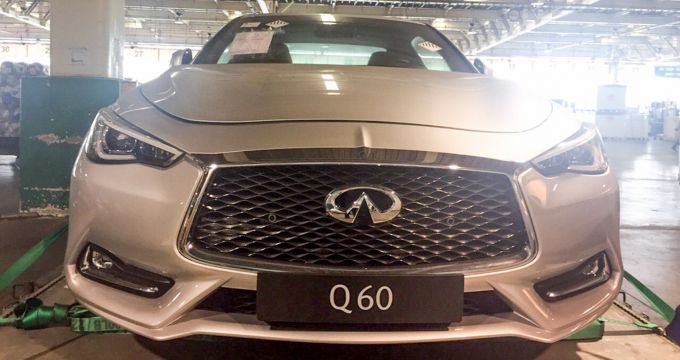 Chiêm ngưỡng hàng HOT Infiniti Q60 2017 đầu tiên về Việt Nam