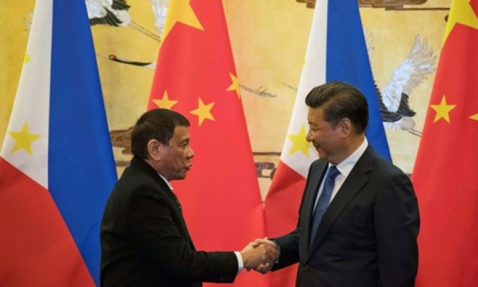 Philippines tuyên bố cắt quan hệ, Mỹ yêu cầu Duterte giải thích
